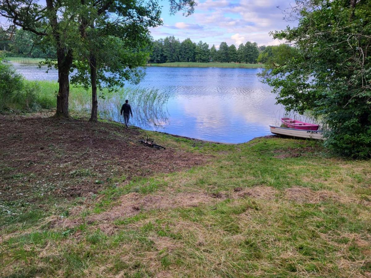 Rykowisko - Domki Caloroczne Nad Jeziorem I Rzeka Szczecinek Exterior photo